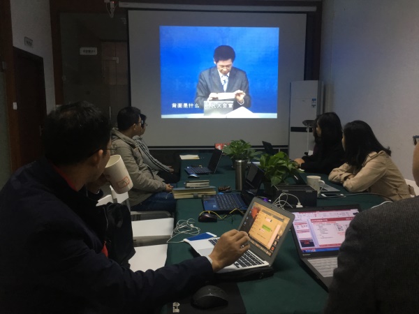 瓜瓜早課堂(129)-講到一半地震怎么辦？